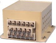 現代(dai)化數顯溫控儀(yi)系統的特性有(you)什麽